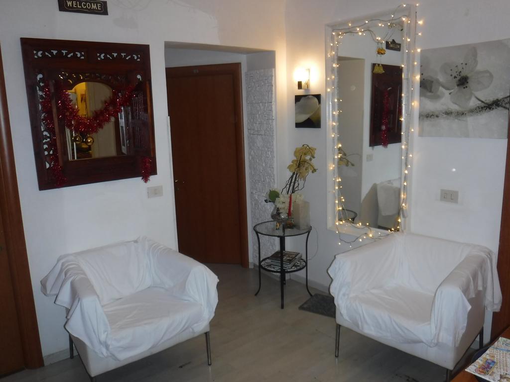 Ares Rooms Rome Bagian luar foto