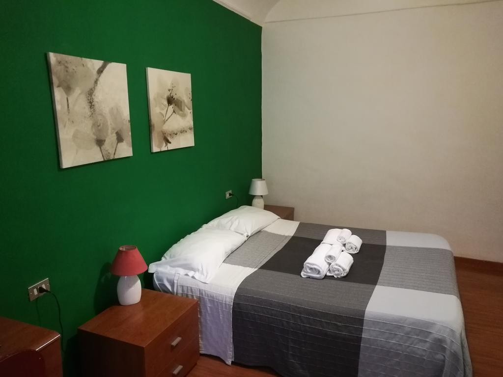 Ares Rooms Rome Bagian luar foto