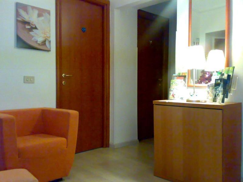 Ares Rooms Rome Bagian luar foto